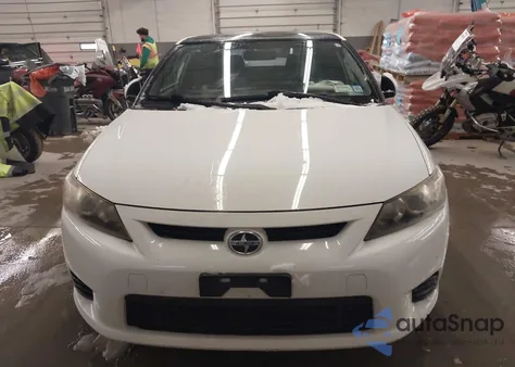 2011 Scion Tc из США, поврежденный, VIN JTKJF5C73B3018219